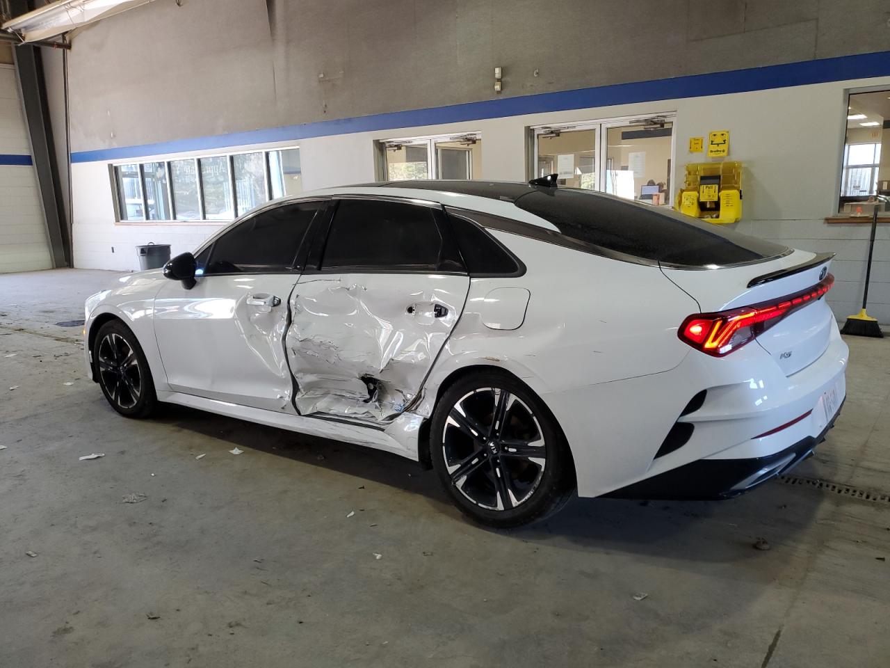 2021 KIA K5 VIN 5XXG64J25MG052118 Copart auction photo, side damage thumbnail 2