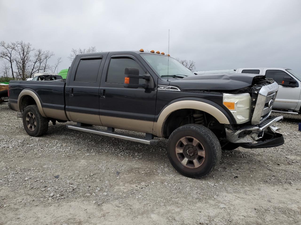 2011 Ford F350 VIN 1FT8W3BT2BEB99777 Copart auction photo, front end / rear end damage thumbnail 4