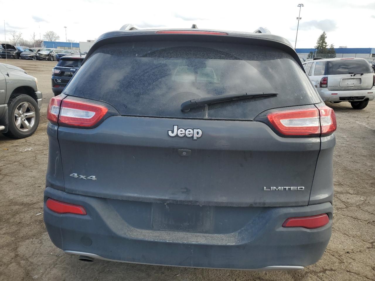 2015 Jeep Grand Cherokee VIN 1C4PJMDB6FW681673 Copart auction photo, side damage thumbnail 6