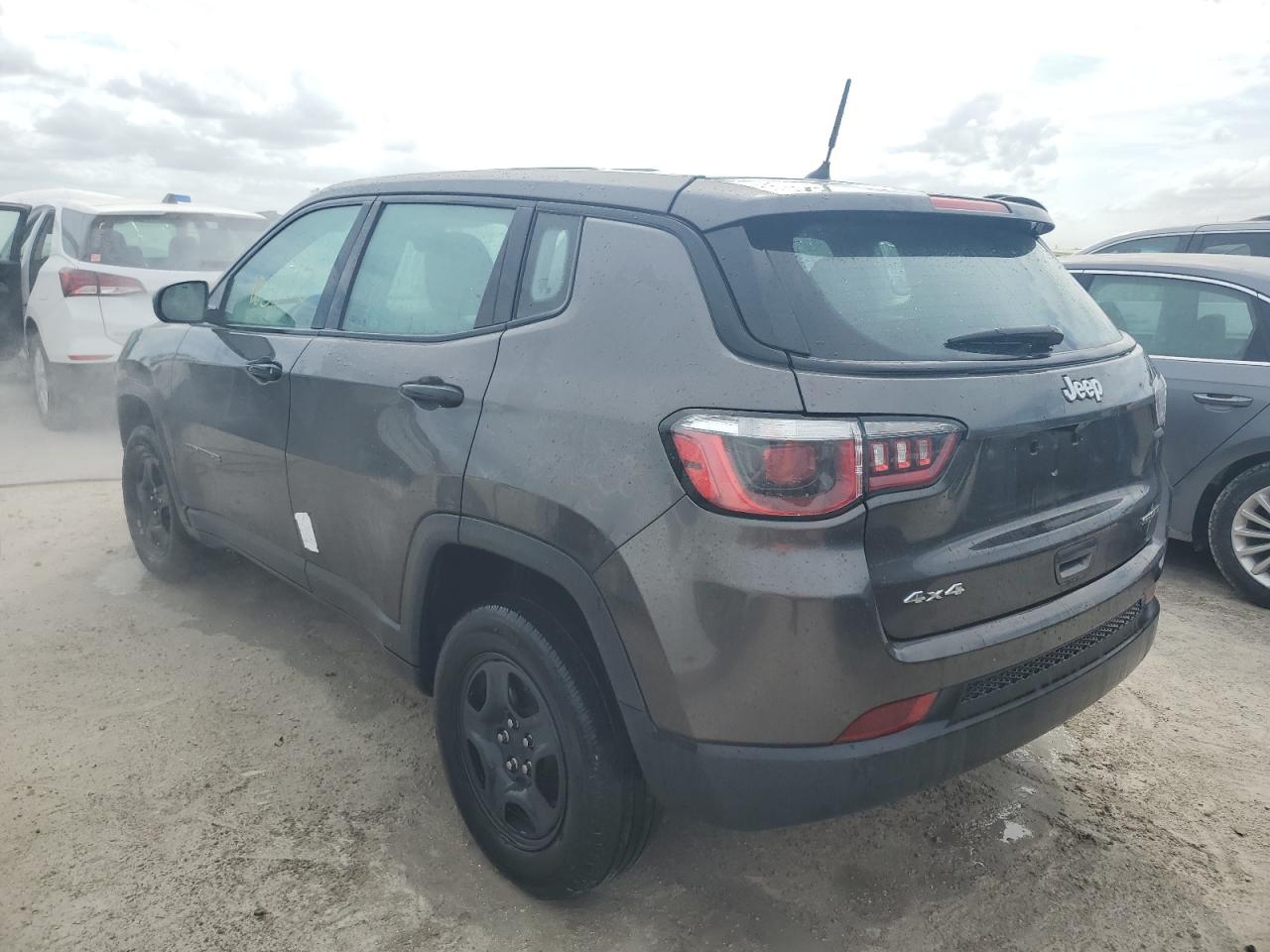 2018 Jeep Compass VIN 3C4NJDAB1JT101515 Copart auction photo, water/flood damage thumbnail 2