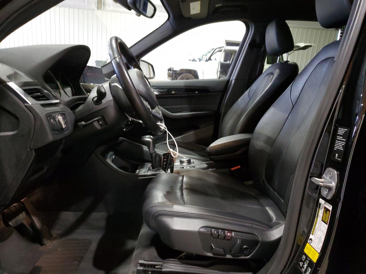 2018 BMW X1 VIN WBXHT3C38J3H31749 Copart auction photo, front end / side damage thumbnail 7