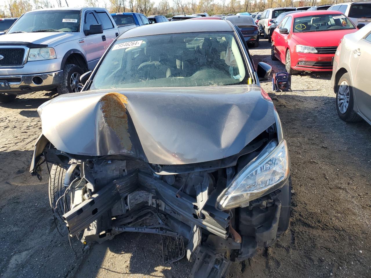 2015 Nissan Sentra VIN 3N1AB7AP8FL635565 Copart auction photo, front end / side damage thumbnail 5