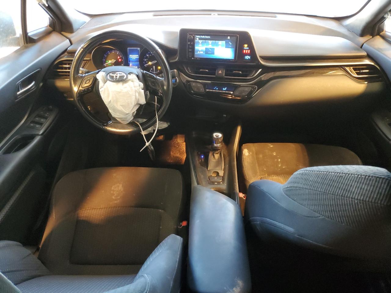 2018 Toyota C-HR VIN NMTKHMBX1JR033380 Copart auction photo, front end / frame damage damage thumbnail 8