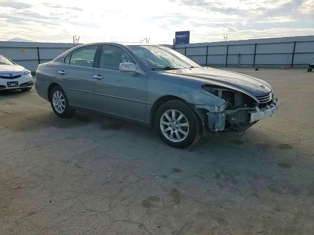 2003 Lexus ES VIN JTHBF30G530115976 Copart auction photo, front end / minor dent/scratches damage thumbnail 11