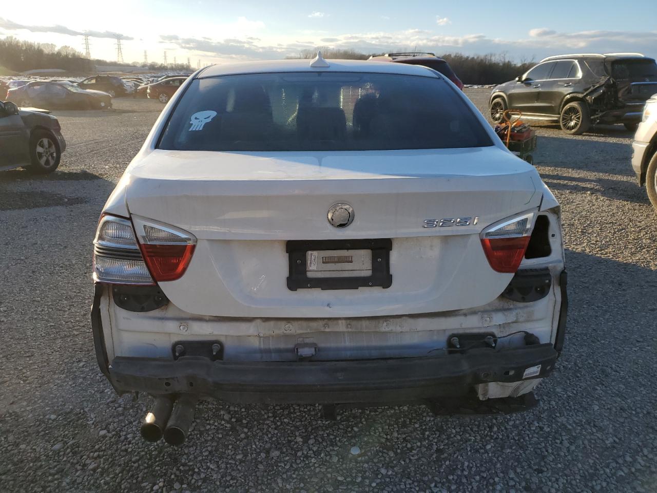 2006 BMW 3er VIN WBAVB135X6KX64736 Copart auction photo, rear end damage thumbnail 6