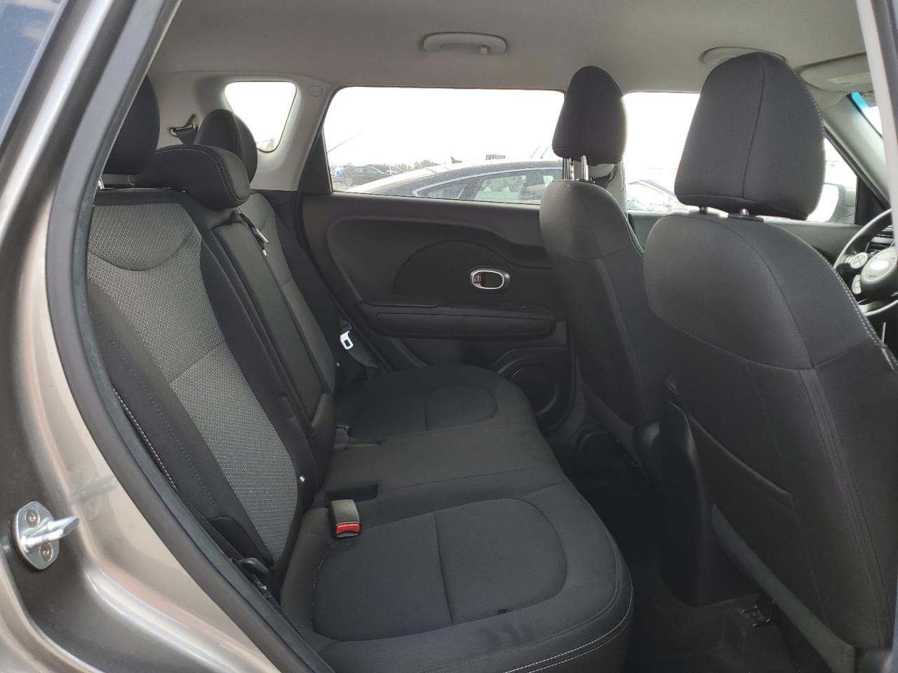 2017 KIA Soul VIN KNDJP3A58H7482862 Copart auction photo, rear end / minor dent/scratches damage thumbnail 10