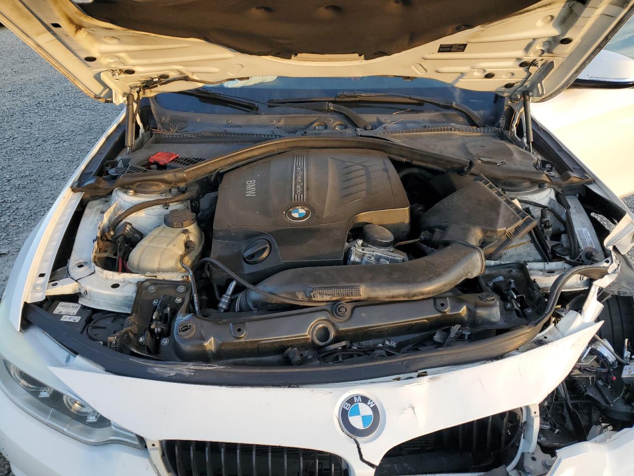 2015 BMW 4er VIN WBA3R1C53FK193089 Copart auction photo, all over damage thumbnail 11