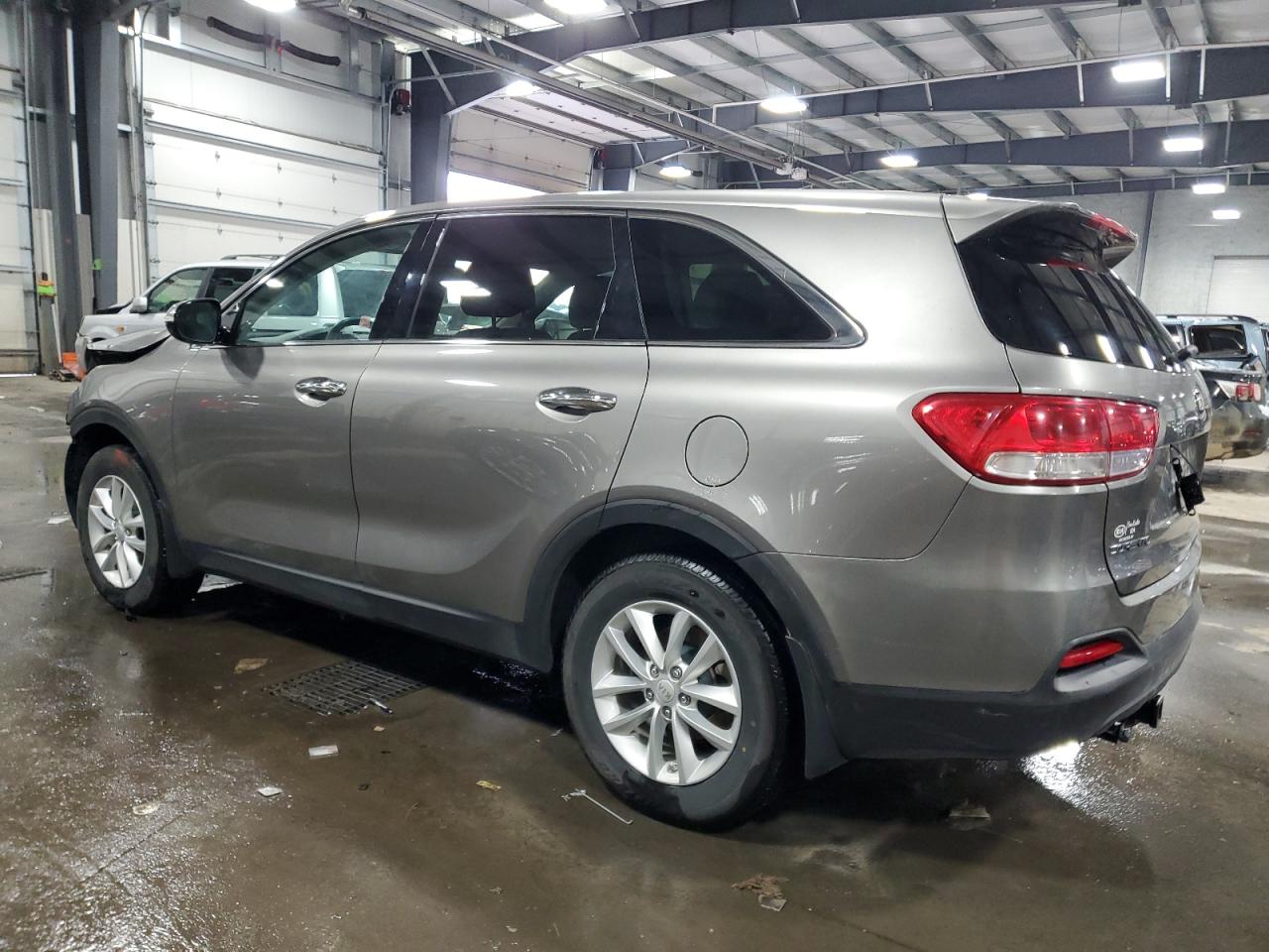 2017 KIA Sorento VIN 5XYPG4A33HG210799 Copart auction photo, front end damage thumbnail 2