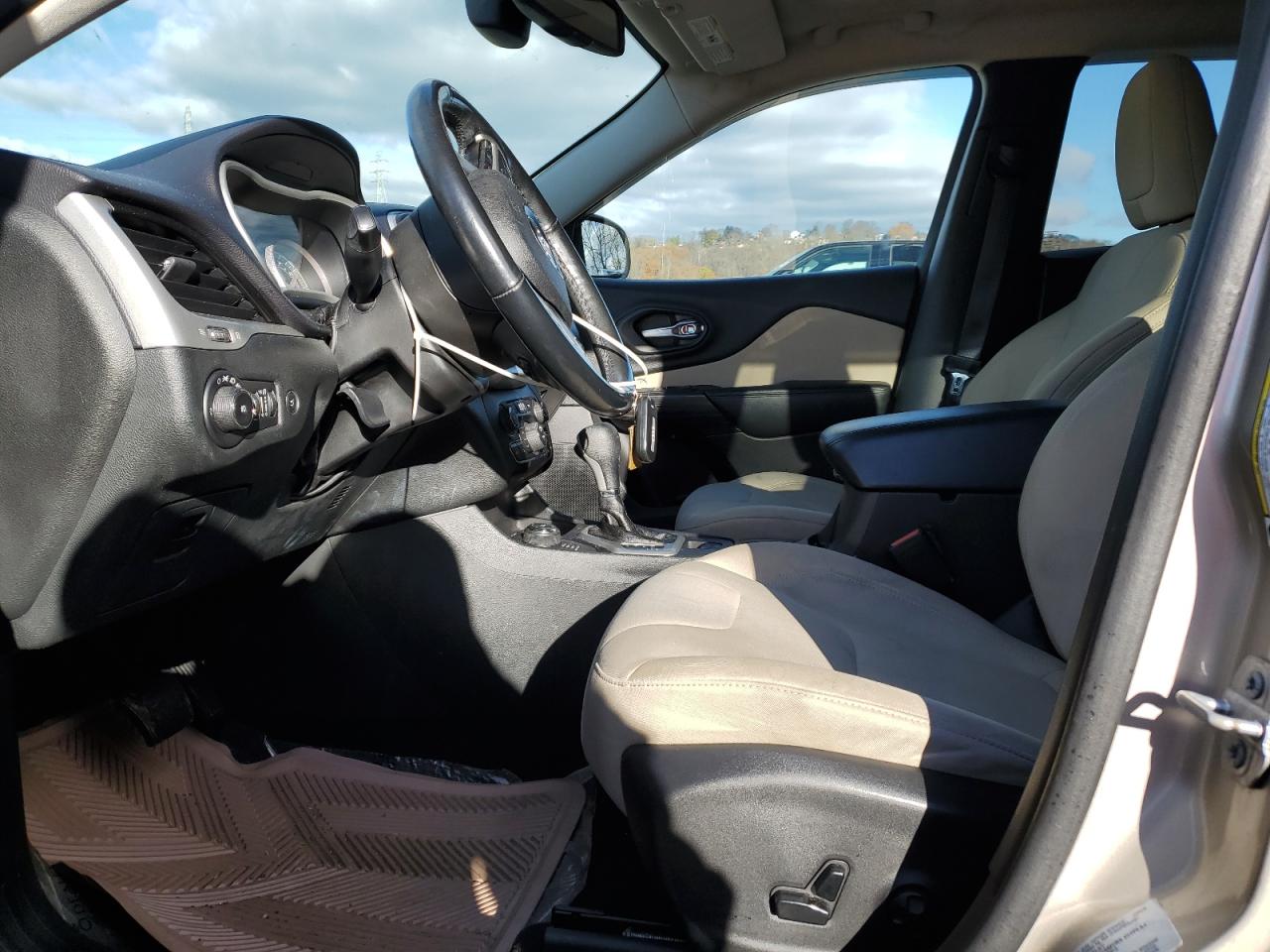2015 Jeep Grand Cherokee VIN 1C4PJMCS4FW665005 Copart auction photo, side damage thumbnail 7