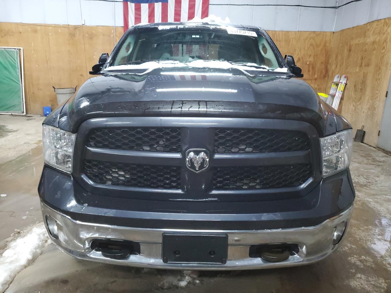 2016 RAM 1500 VIN 1C6RR7GT5GS224313 Copart auction photo, rear end / minor dent/scratches damage thumbnail 5