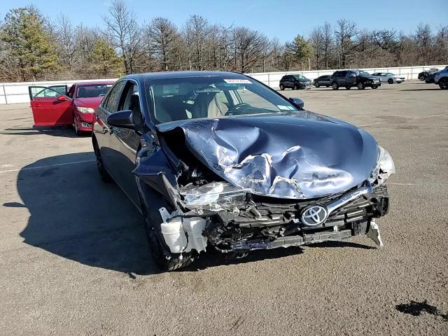 2017 Toyota Camry VIN 4T1BF1FK6HU782715 Copart auction photo, front end / minor dent/scratches damage thumbnail 11