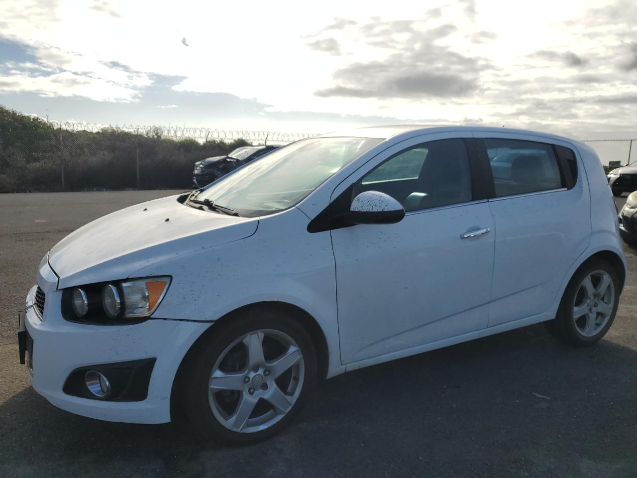 2016 Chevrolet Sonic VIN 1G1JE6SB9G4141586