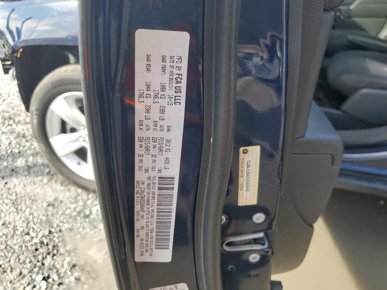 2016 Jeep Compass VIN 1C4NJCBA2GD600497 Copart auction photo, front end damage thumbnail 14