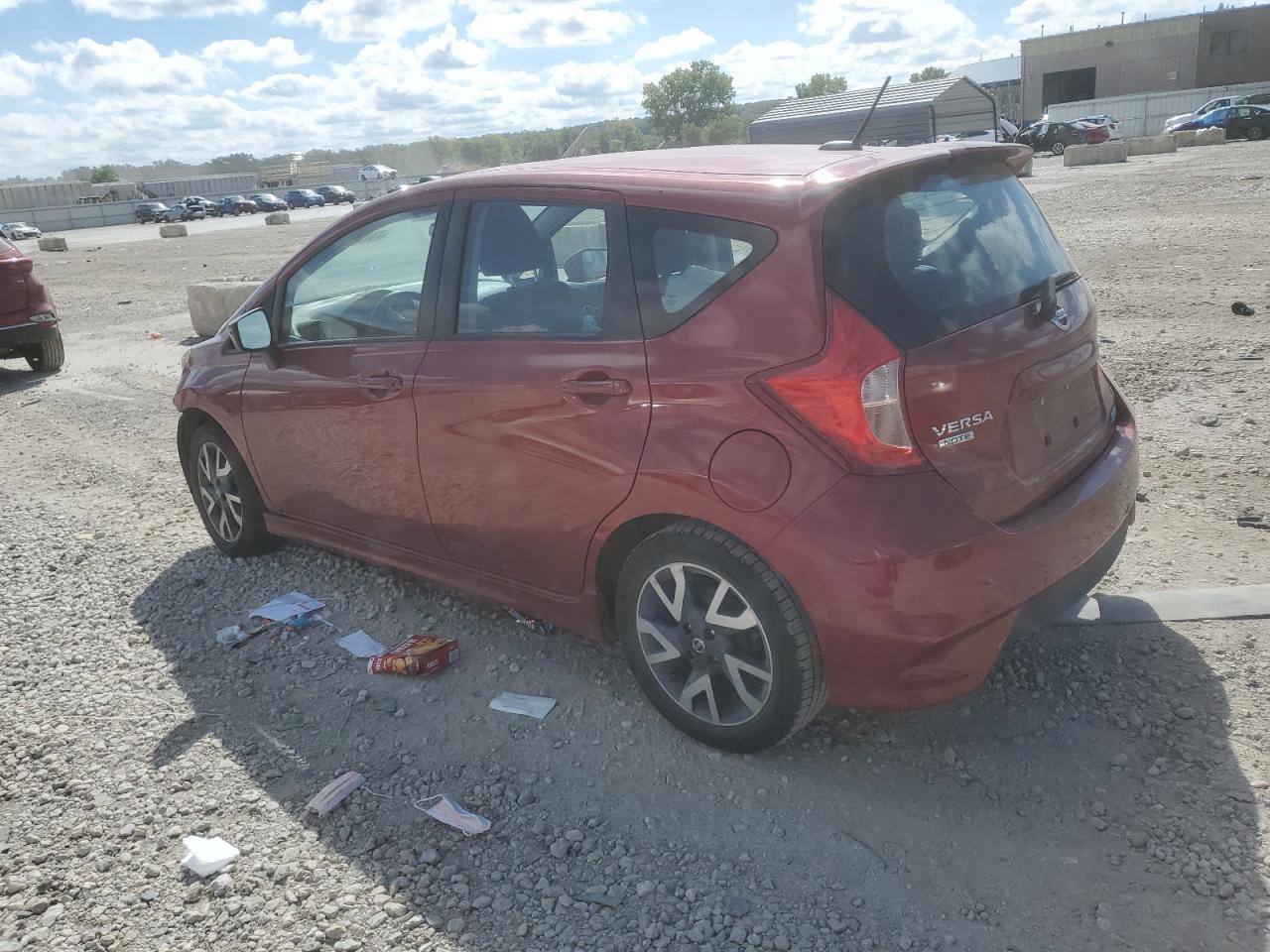 2016 Nissan Versa VIN 3N1CE2CP4GL402526 Copart auction photo, front end damage thumbnail 2