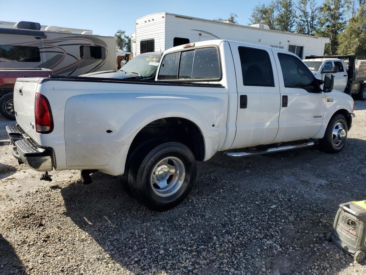 2001 Ford F350 VIN 1FTWW32F51EA50425 Copart auction photo, water/flood damage thumbnail 3