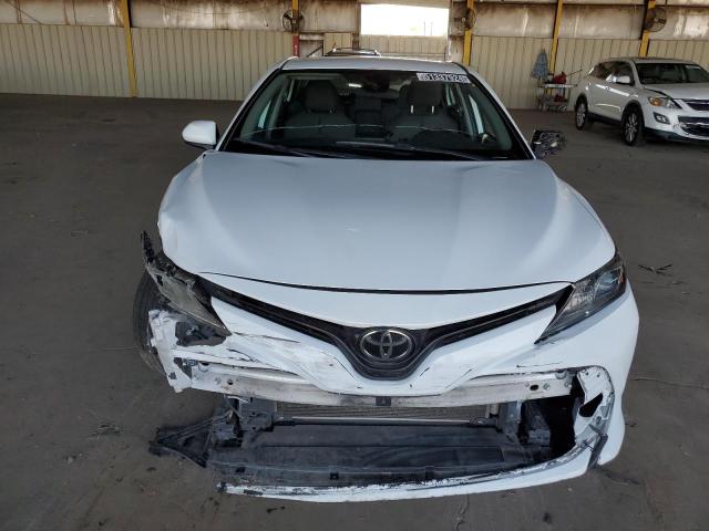 2020 Toyota Camry VIN 4T1C11AK1LU943037 Copart auction photo, front end / side damage thumbnail 5