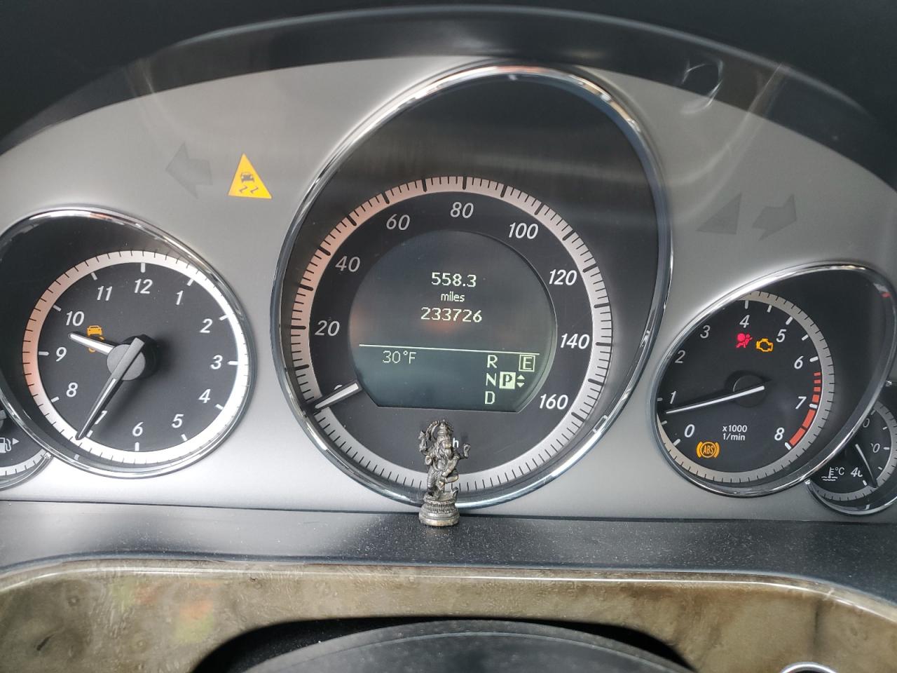 2011 Mercedes-Benz E-klasse VIN WDDHF5GBXBA417425 Copart auction photo, front end damage thumbnail 9