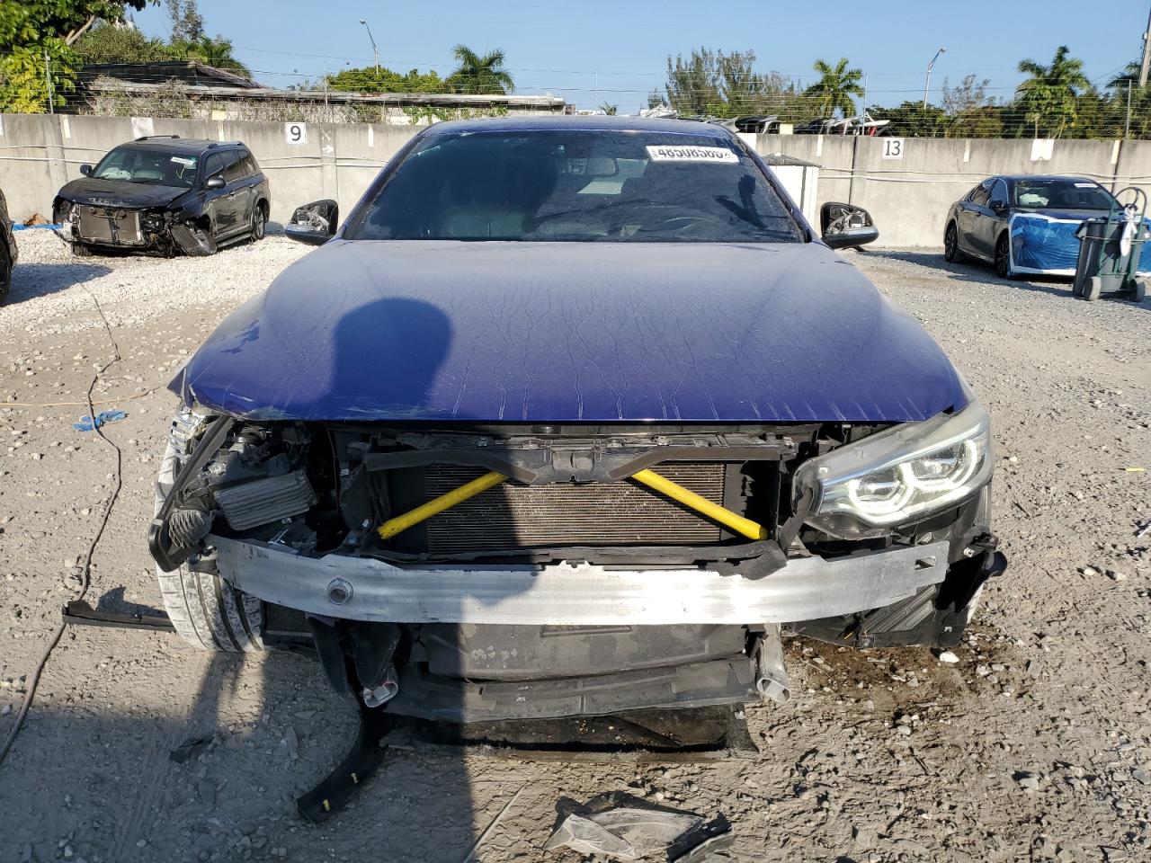 2017 BMW 4er VIN WBA4P1C50HK522523 Copart auction photo, front end / minor dent/scratches damage thumbnail 5