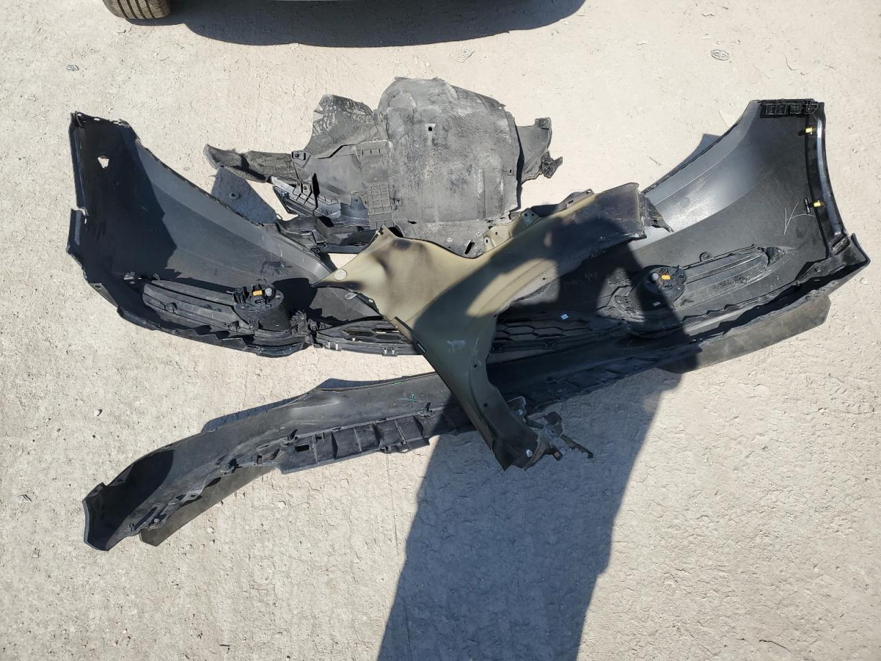 2016 Honda HR-V VIN 3CZRU6H56GM719477 Copart auction photo, front end / undercarriage damage thumbnail 12
