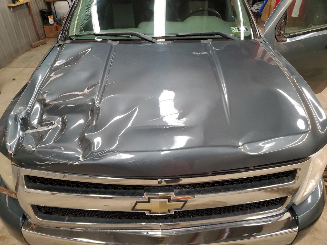 2009 Chevrolet Silverado VIN 1GCEK14X69Z140298 Copart auction photo, rollover / all over damage thumbnail 12