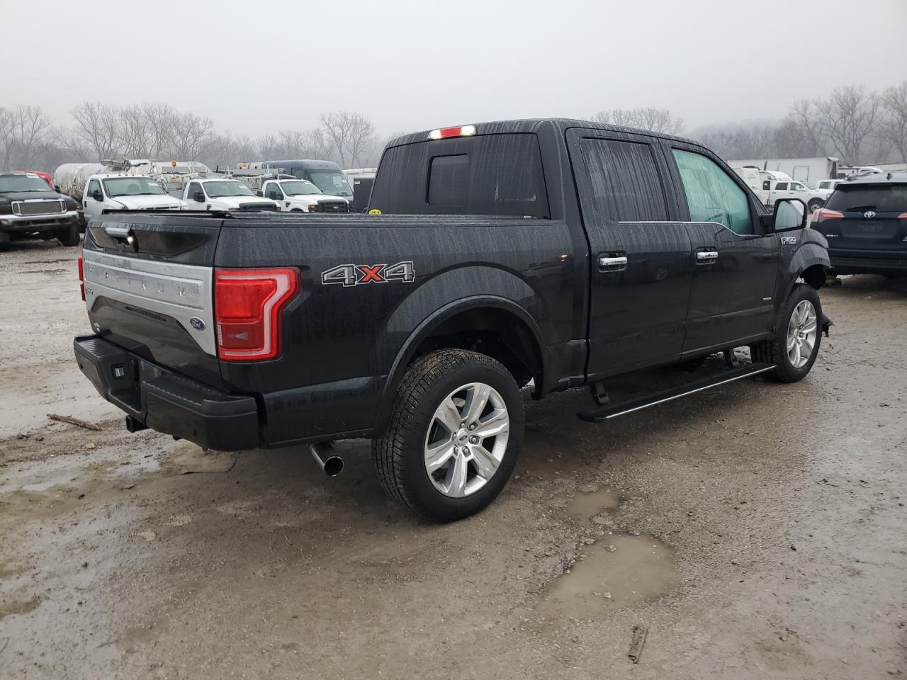 2015 Ford F-150 VIN 1FTEW1EG7FFB97707 Copart auction photo, front end / minor dent/scratches damage thumbnail 3