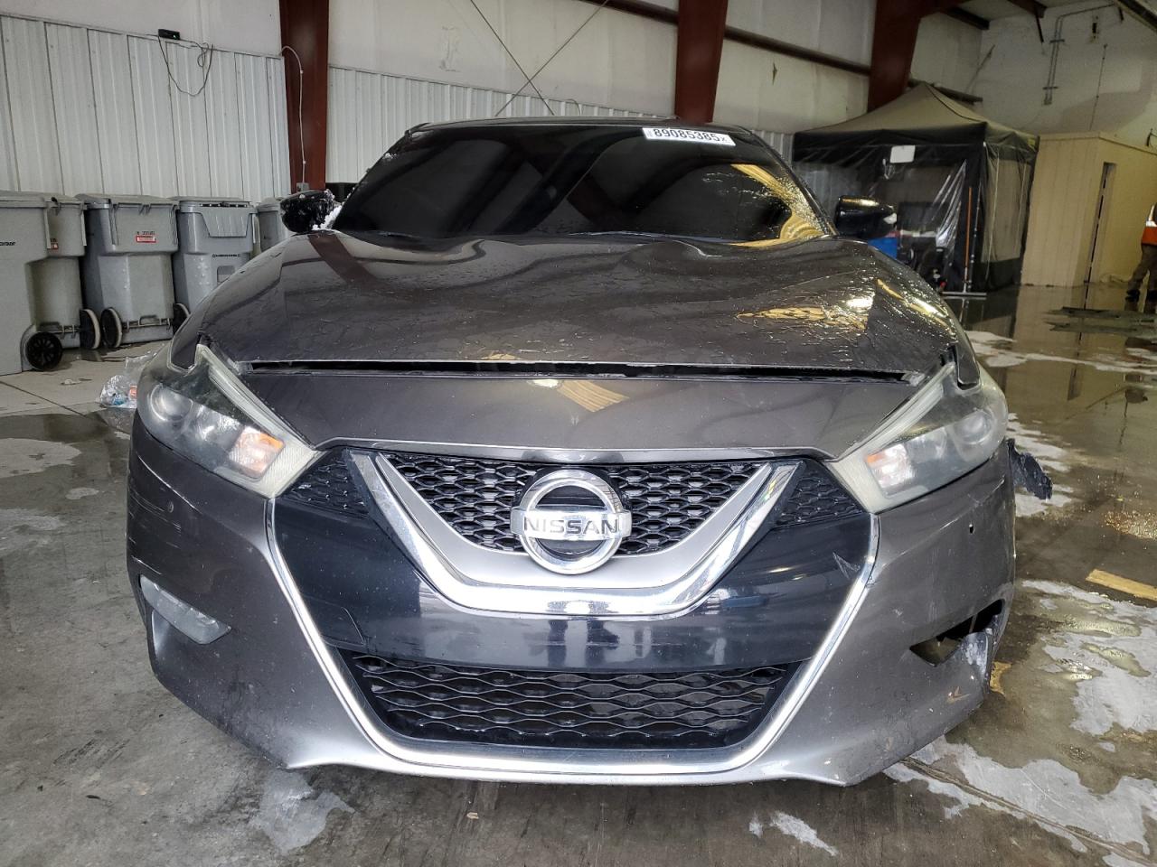 2017 Nissan Maxima VIN 1N4AA6AP2HC381625 Copart auction photo, front end damage thumbnail 5