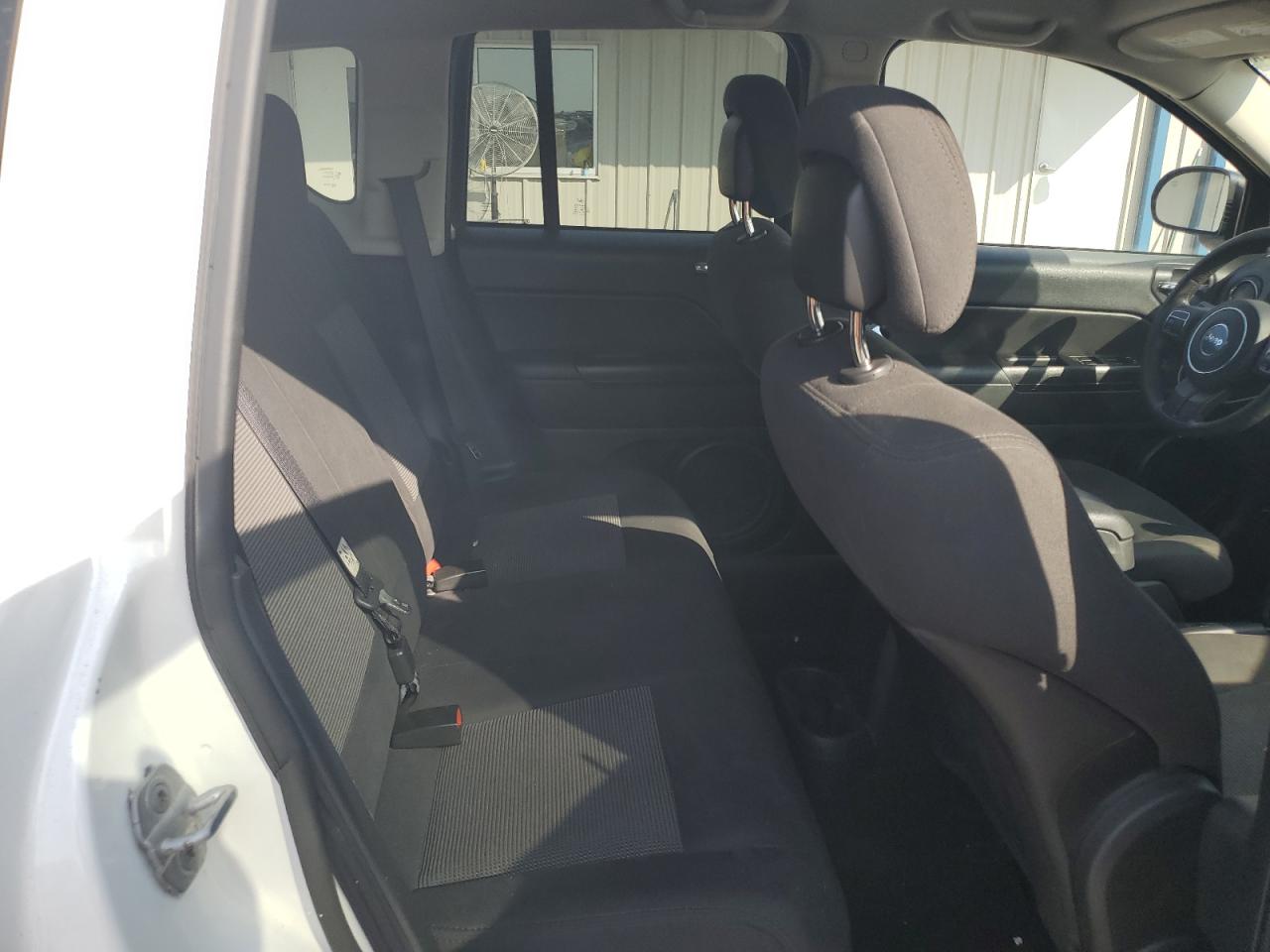 2011 Jeep Compass VIN 1J4NF1FB0BD188494 Copart auction photo, front end damage thumbnail 11
