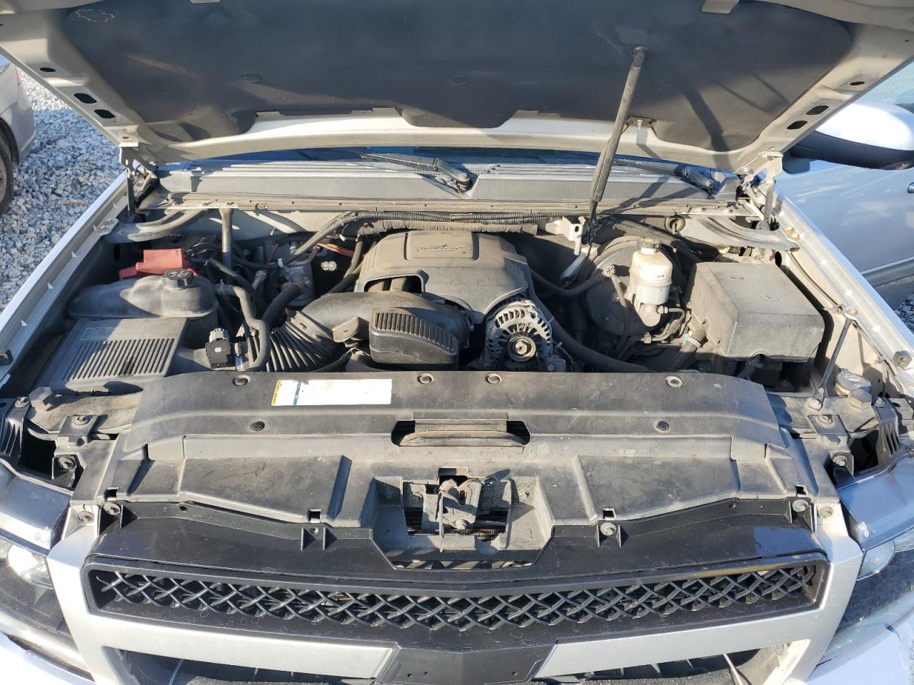 2011 Chevrolet Avalanche VIN 3GNMCFE0XBG170375 Copart auction photo, side damage thumbnail 12