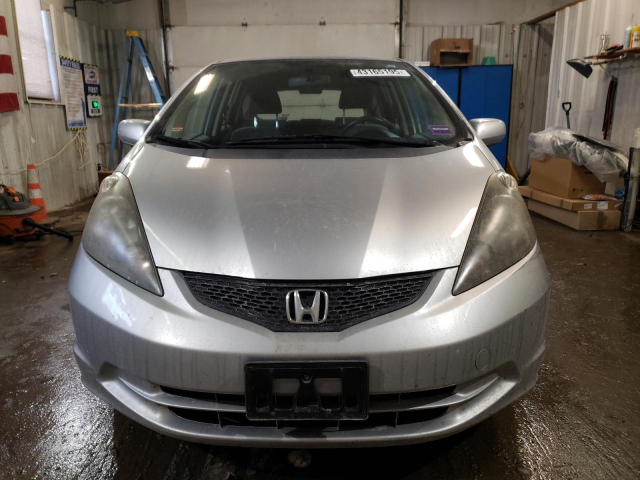 2012 Honda Fit VIN JHMGE8H3XCC020061 Copart auction photo, rear end / side damage thumbnail 5