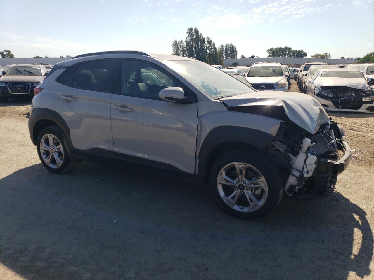 2023 Hyundai Kona VIN KM8K6CAB0PU027089 Copart auction photo, front end damage thumbnail 4