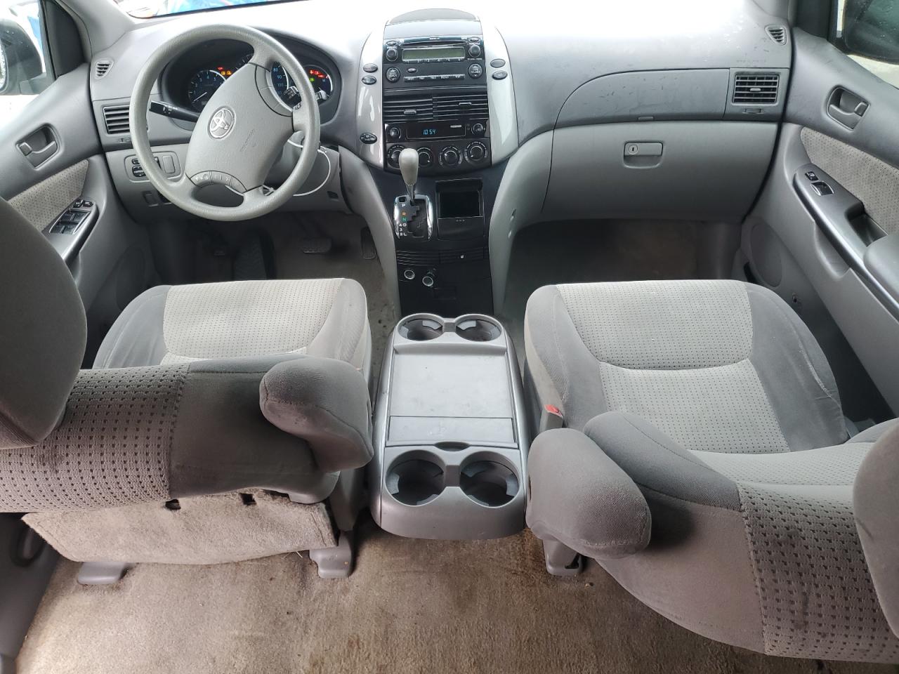 2009 Toyota Sienna VIN 5TDZK23C79S260389 Copart auction photo, front end / rear end damage thumbnail 8
