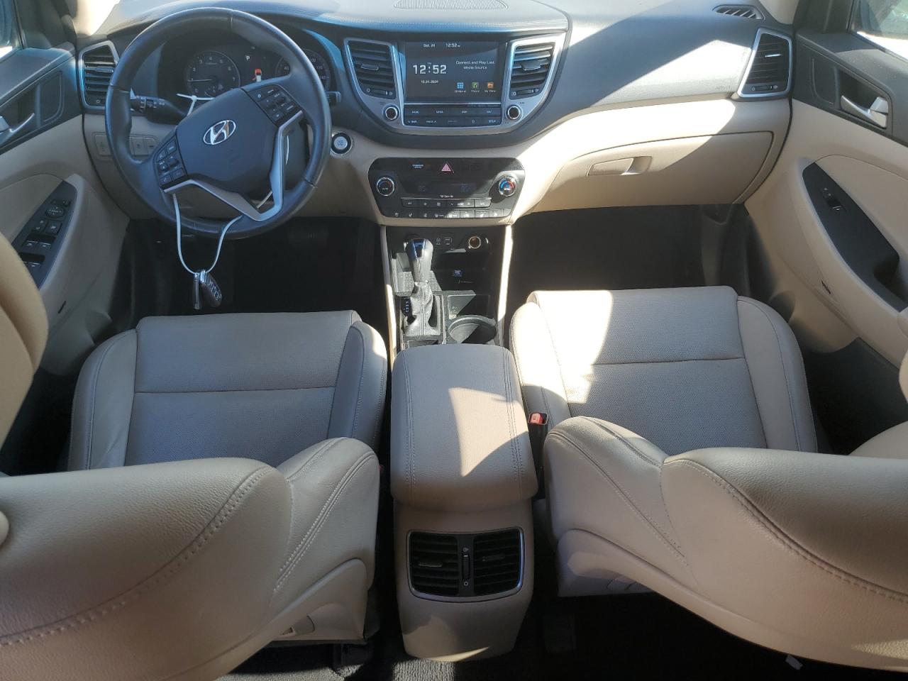 2018 Hyundai Tucson VIN KM8J33A2XJU728945 Copart auction photo, front end damage thumbnail 8