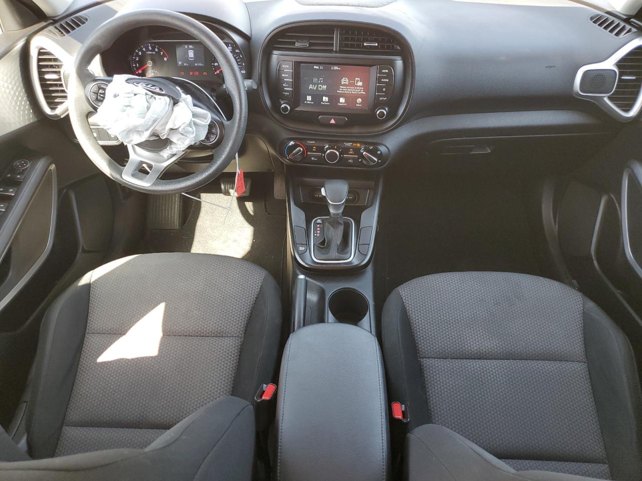 2020 KIA Soul VIN KNDJ23AU1L7103859 Copart auction photo, front end / mechanical damage thumbnail 8