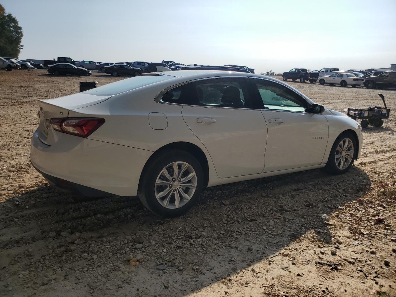2020 Chevrolet Malibu VIN 1G1ZD5ST1LF038962 Copart auction photo, front end / undercarriage damage thumbnail 3