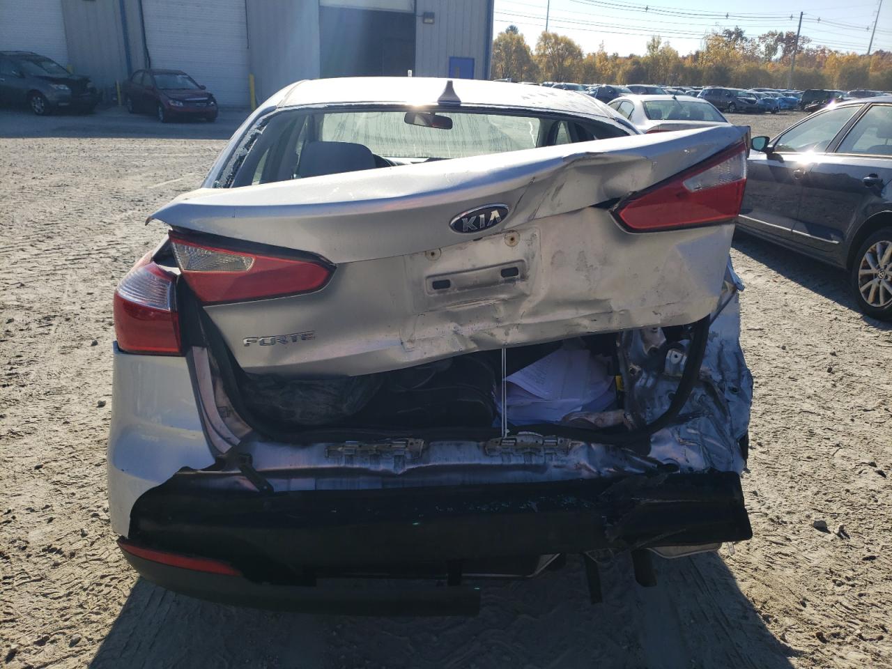 2016 KIA Forte VIN KNAFX4A63G5498964 Copart auction photo, rear end damage thumbnail 6
