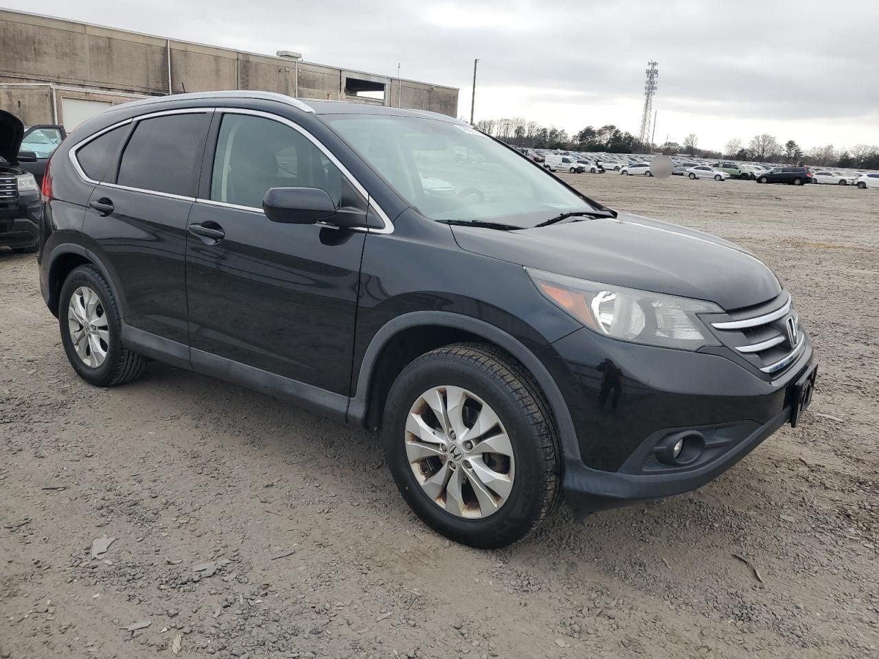 2013 Honda CR-V VIN 2HKRM4H73DH638885 Copart auction photo, undercarriage / minor dent/scratches damage thumbnail 4
