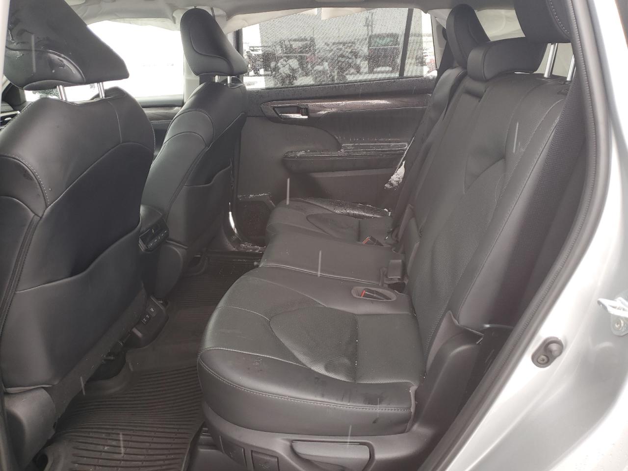 2020 Toyota Highlander VIN 5TDDZRBH2LS020220 Copart auction photo, side damage thumbnail 11