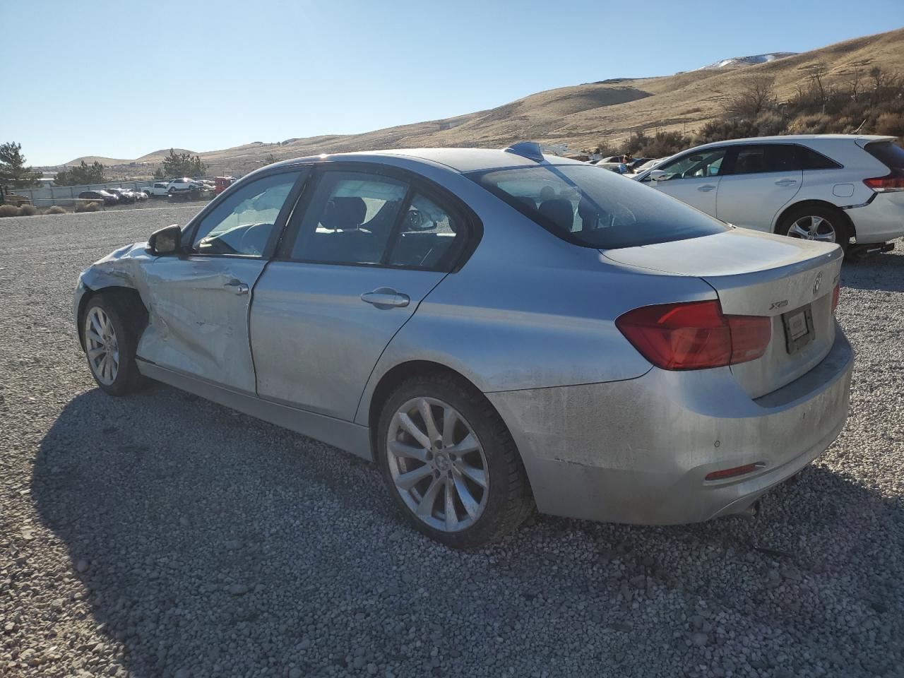 2016 BMW 3er VIN WBA8A3C59GK690321 Copart auction photo, side damage thumbnail 2