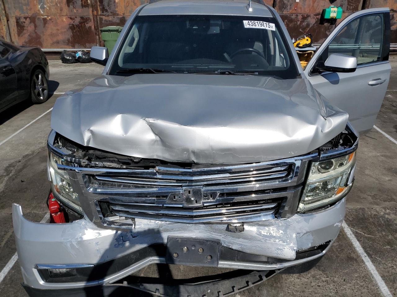 2015 Chevrolet Tahoe VIN 1GNSKBKC5FR562610 Copart auction photo, front end damage thumbnail 14
