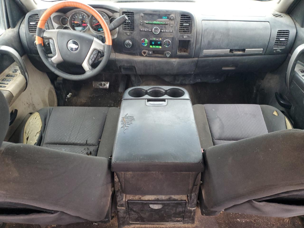2011 Chevrolet Silverado VIN 1GCPKSE3XBF127586 Copart auction photo, all over damage thumbnail 8