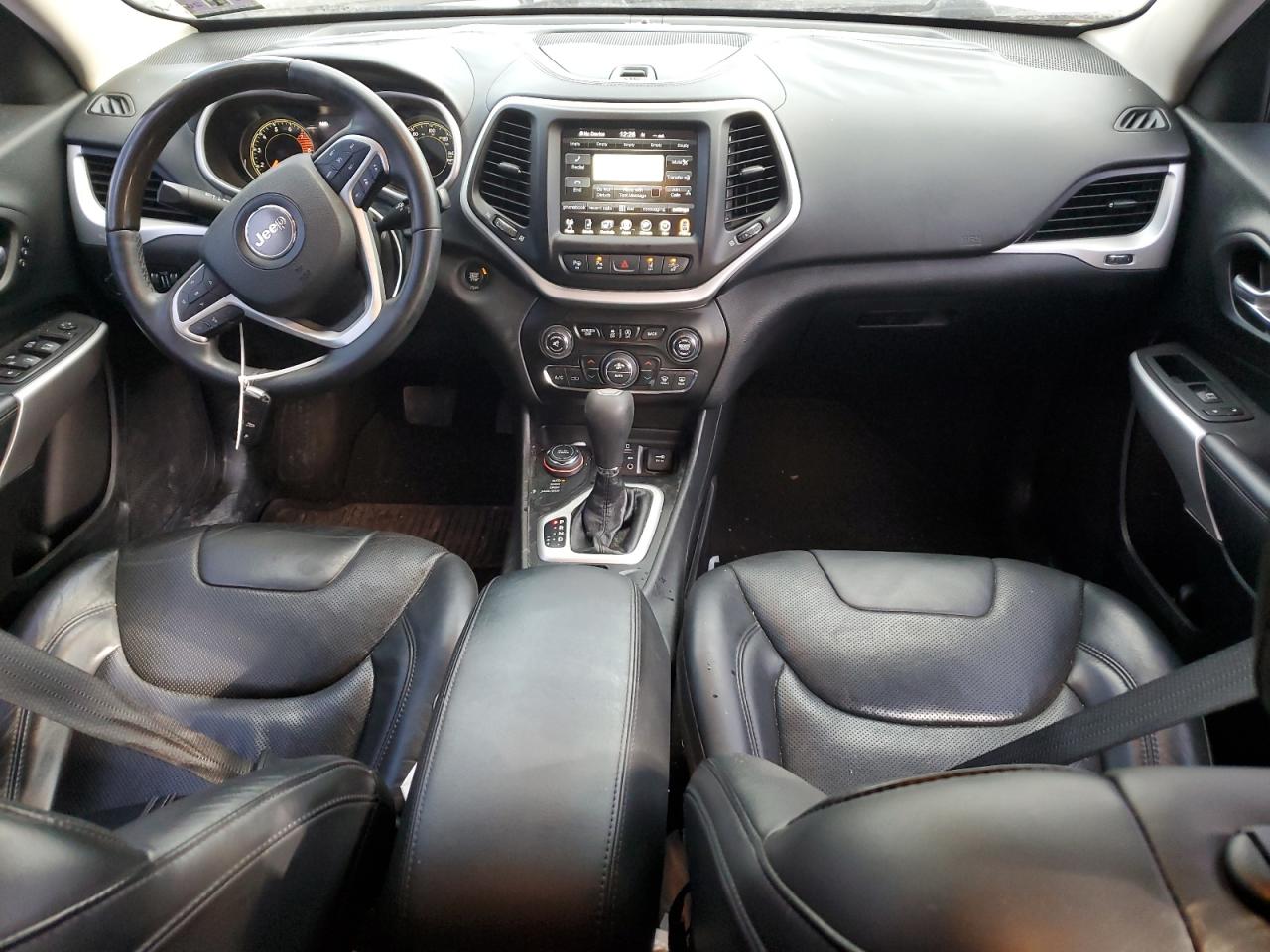 2018 Jeep Cherokee VIN 1C4PJMJX4JD622920 Copart auction photo, front end damage thumbnail 8