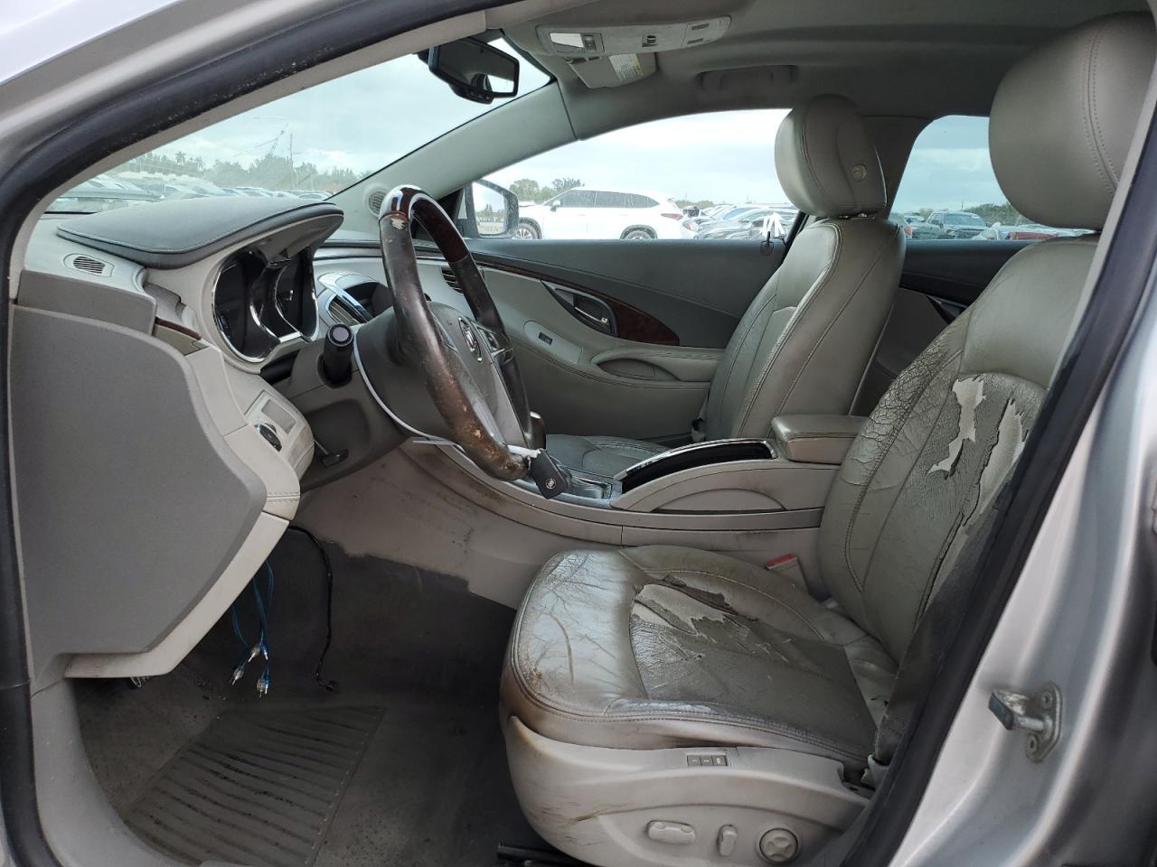 2011 Buick LaCrosse VIN 1G4GE5ED1BF336812 Copart auction photo, front end / minor dent/scratches damage thumbnail 7