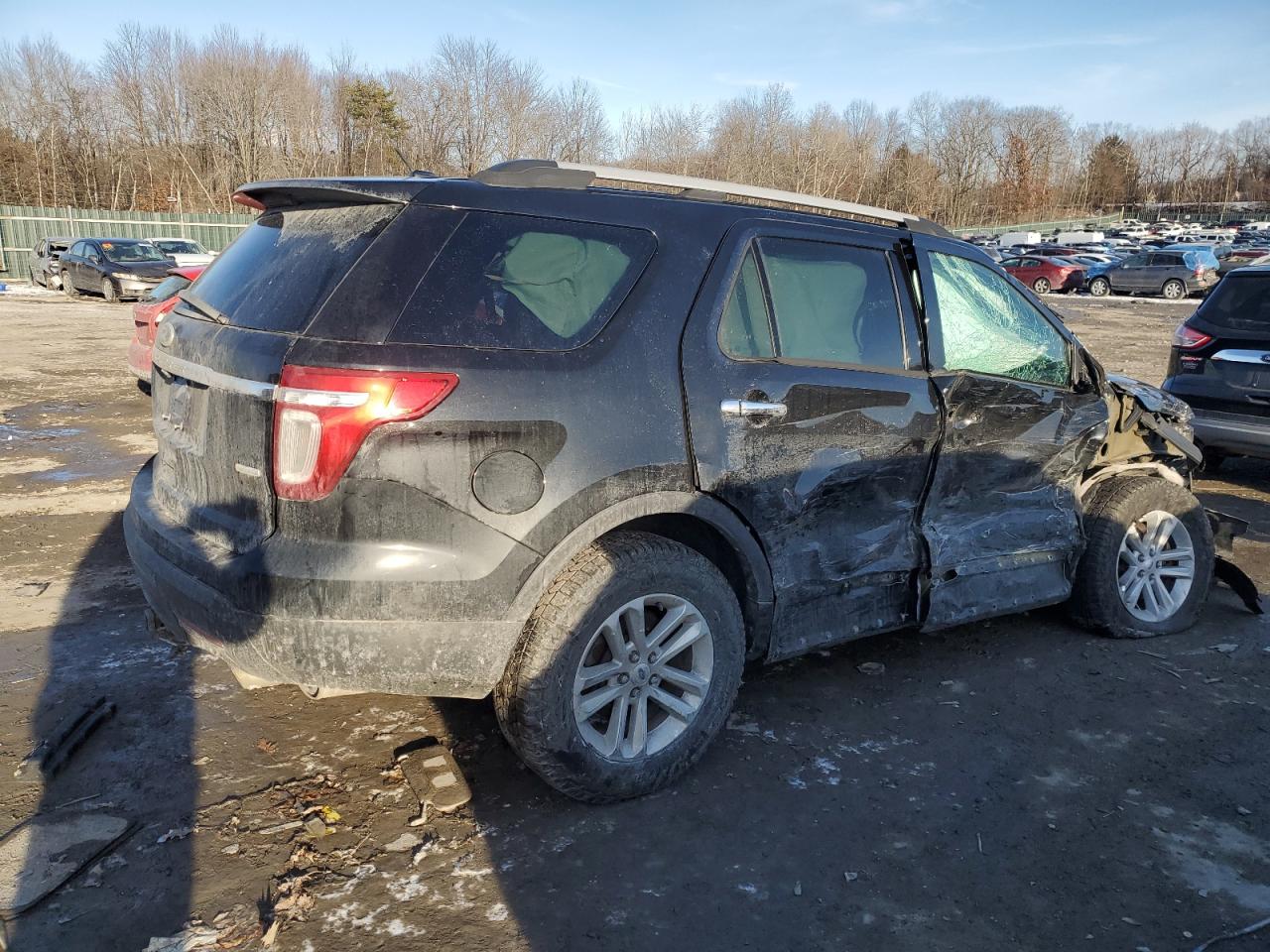 2013 Ford Explorer VIN 1FM5K8D81DGA55273 Copart auction photo, front end / side damage thumbnail 3