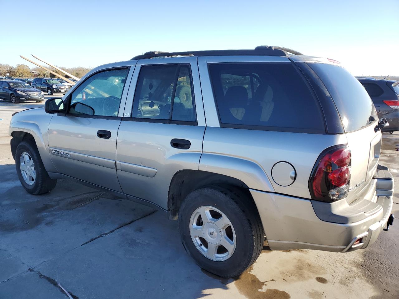 2002 Chevrolet TrailBlazer VIN 1GNDS13S822378399 Copart auction photo, front end damage thumbnail 2