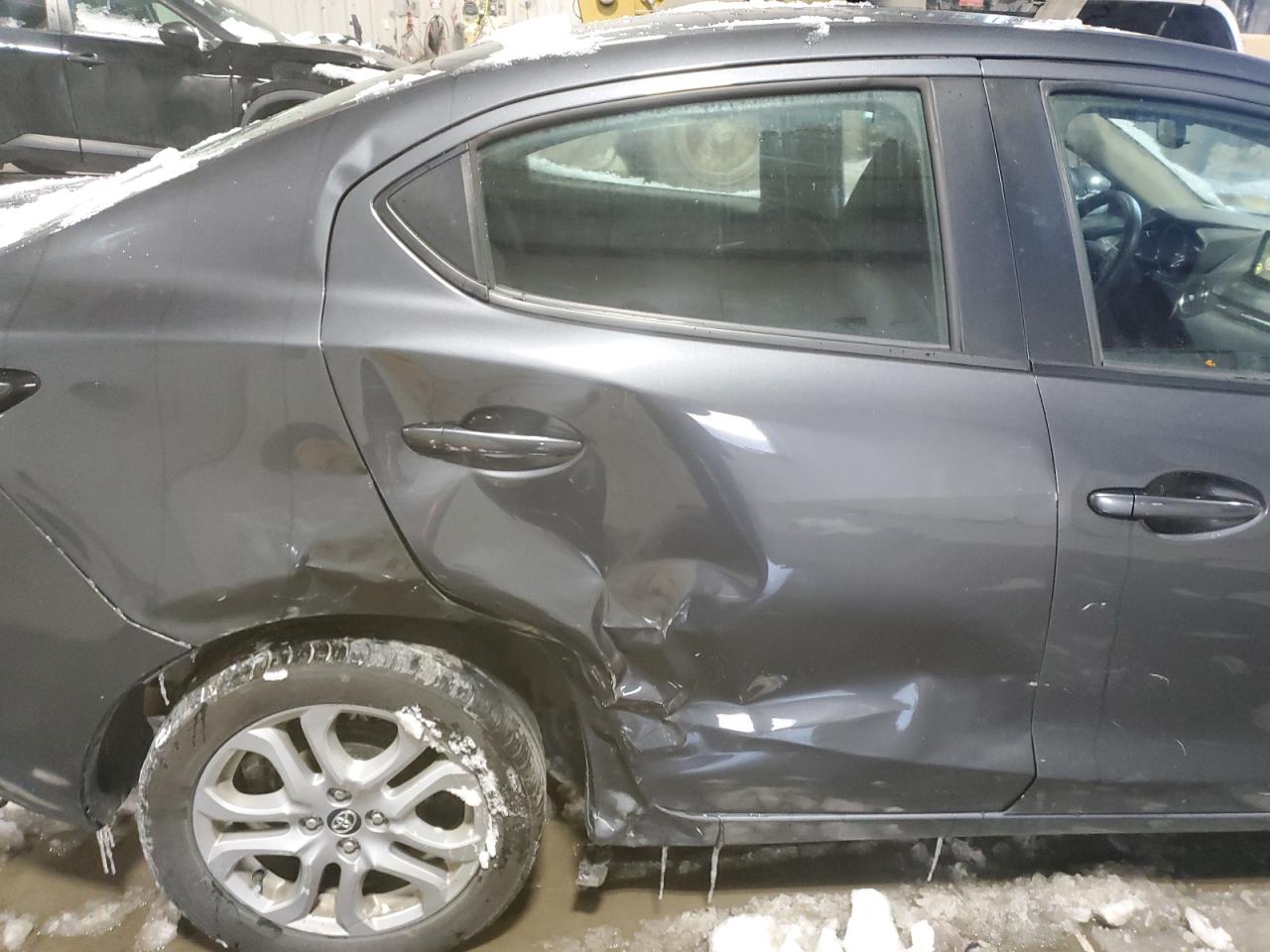 2017 Toyota Yaris VIN 3MYDLBYV0HY163223 Copart auction photo, side damage thumbnail 10