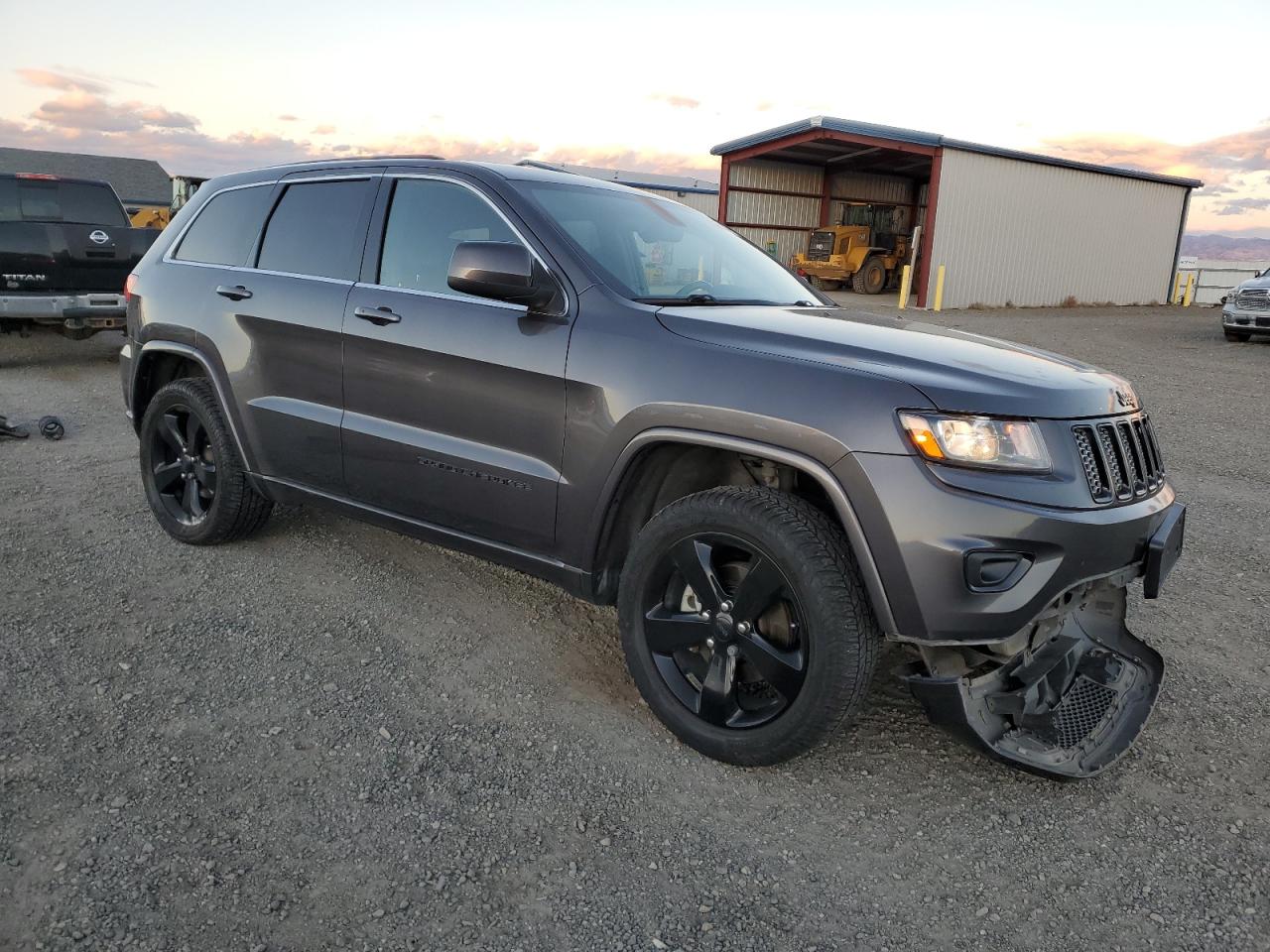 2015 Jeep Grand Cherokee VIN 1C4RJFAG9FC633543 Copart auction photo, all over / undercarriage damage thumbnail 4