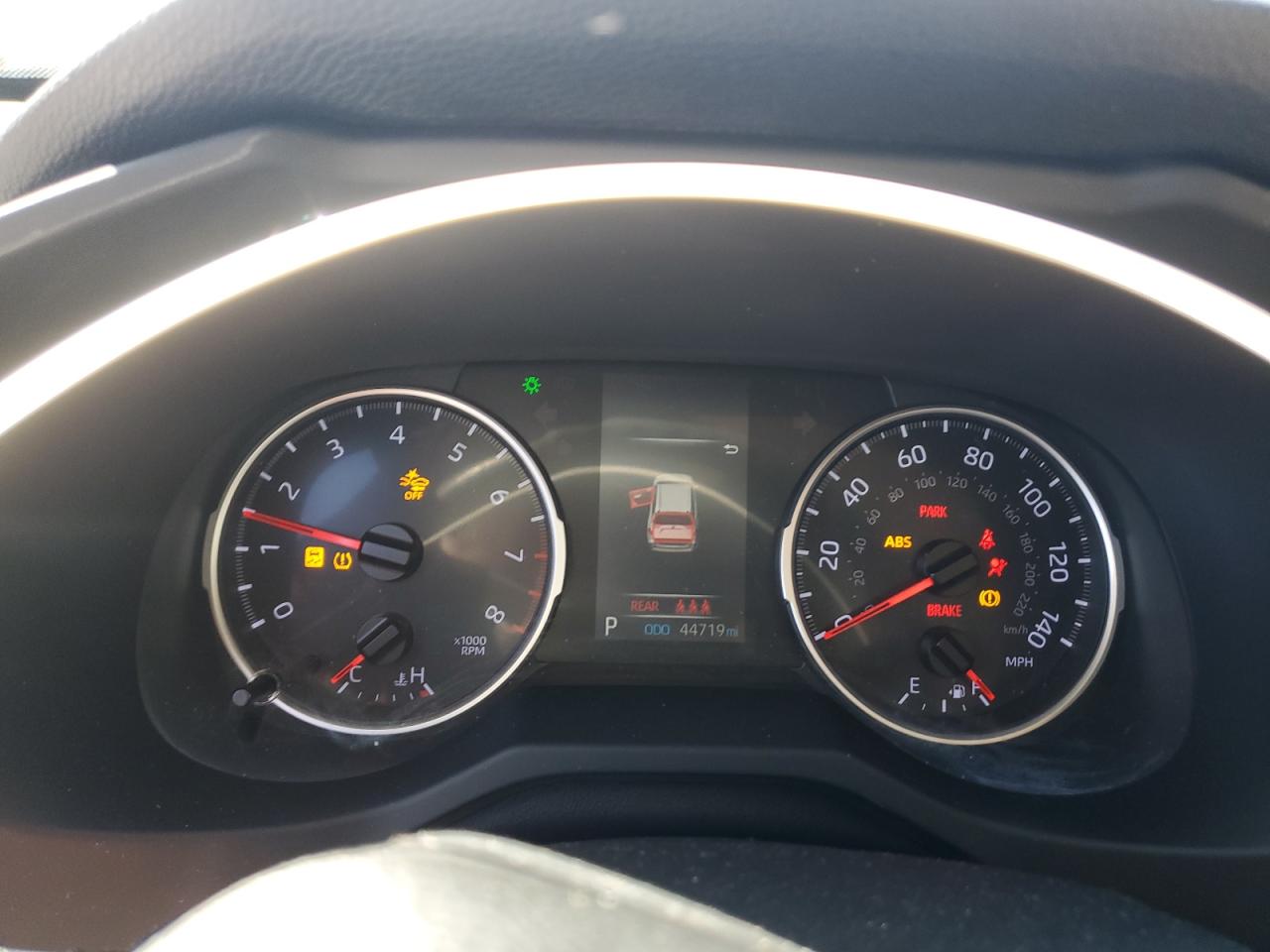 2019 Toyota RAV 4 VIN JTMH1RFV4KD031366 Copart auction photo, front end damage thumbnail 9