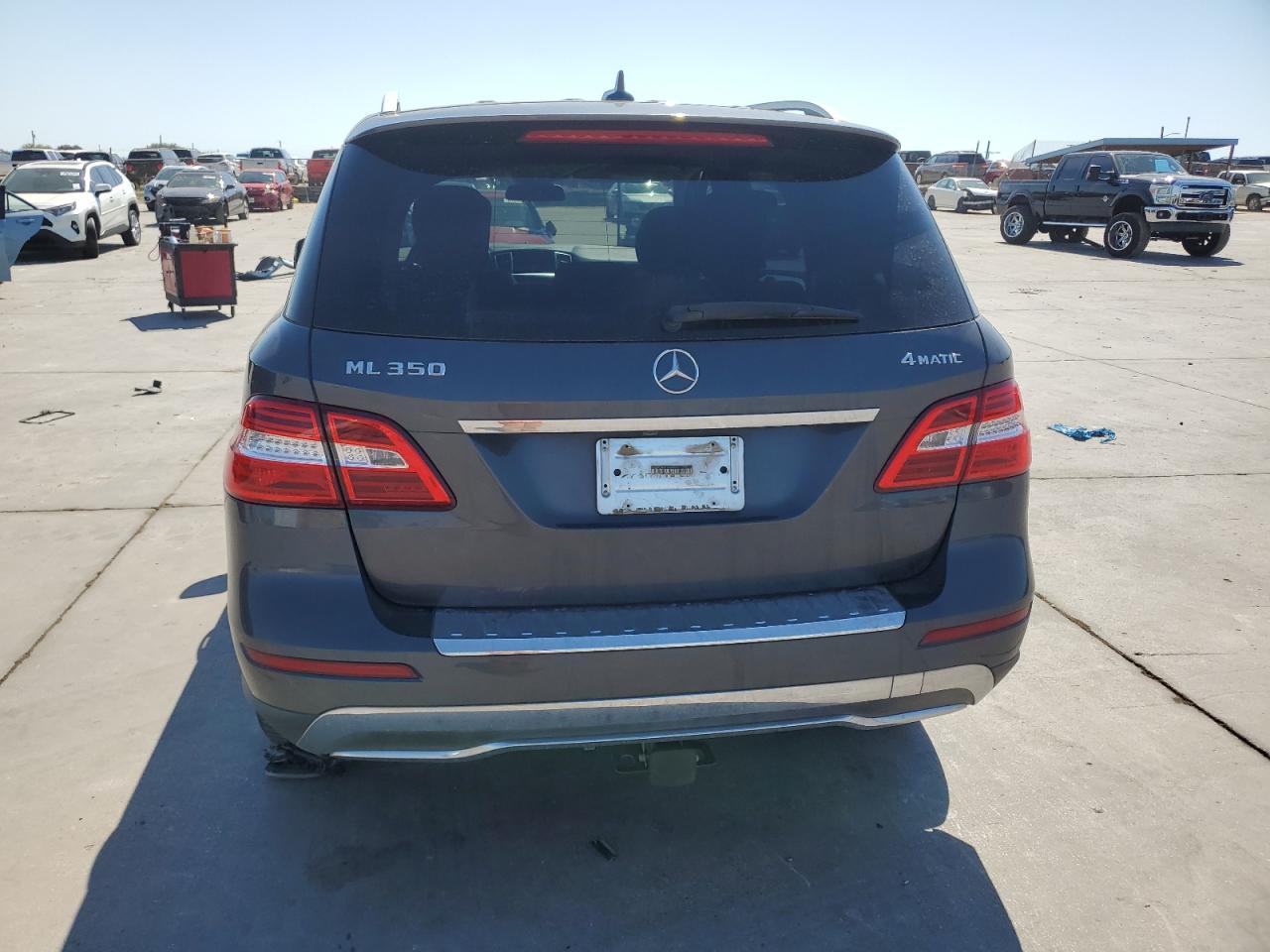 2012 Mercedes-Benz M-klasse VIN 4JGDA5HB8CA064895 Copart auction photo, side / front end damage thumbnail 6