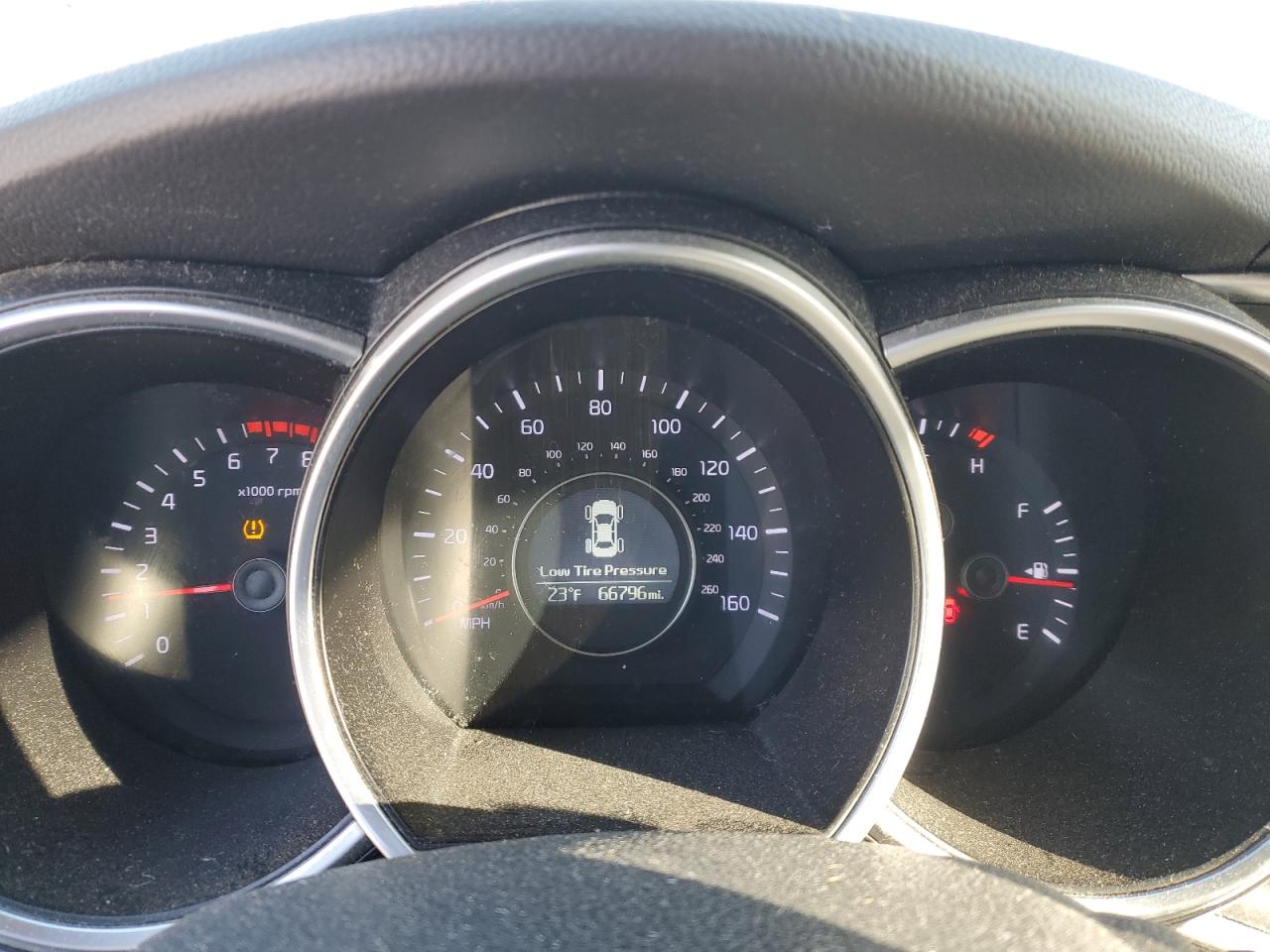 2015 KIA Optima VIN 5XXGM4A72FG373683 Copart auction photo, front end damage thumbnail 9