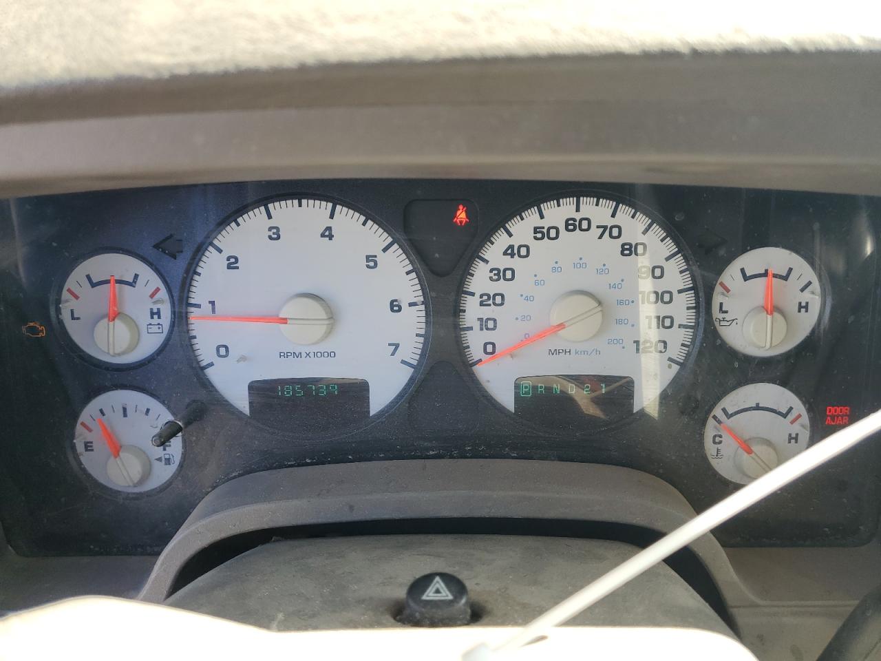 2004 Dodge RAM VIN 1D7HA18D74S635715 Copart auction photo, front end damage thumbnail 9